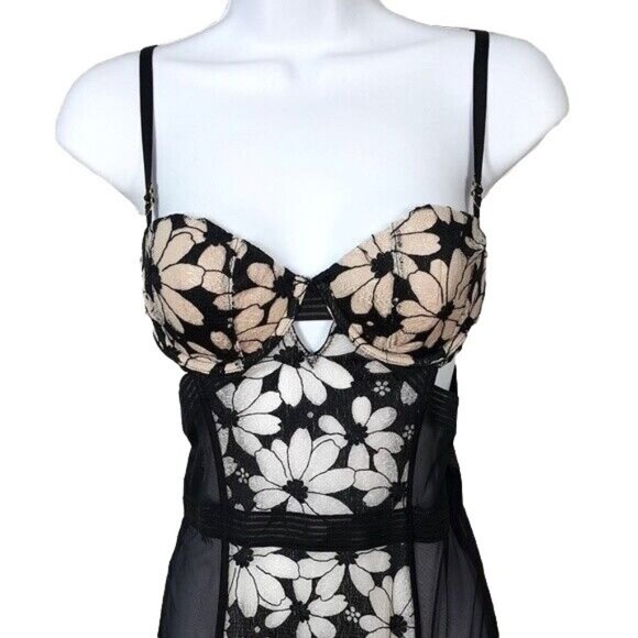 Victoria's Secret Bustier Corset Black 34C Underwire Garter Bone Merry Widow NWT - Picture 2 of 11